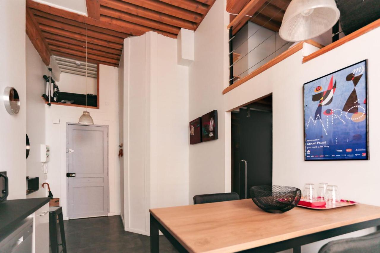 Appartamento Guestready - Charmant Loft Croix-Paquet Pour 2 Lione Esterno foto